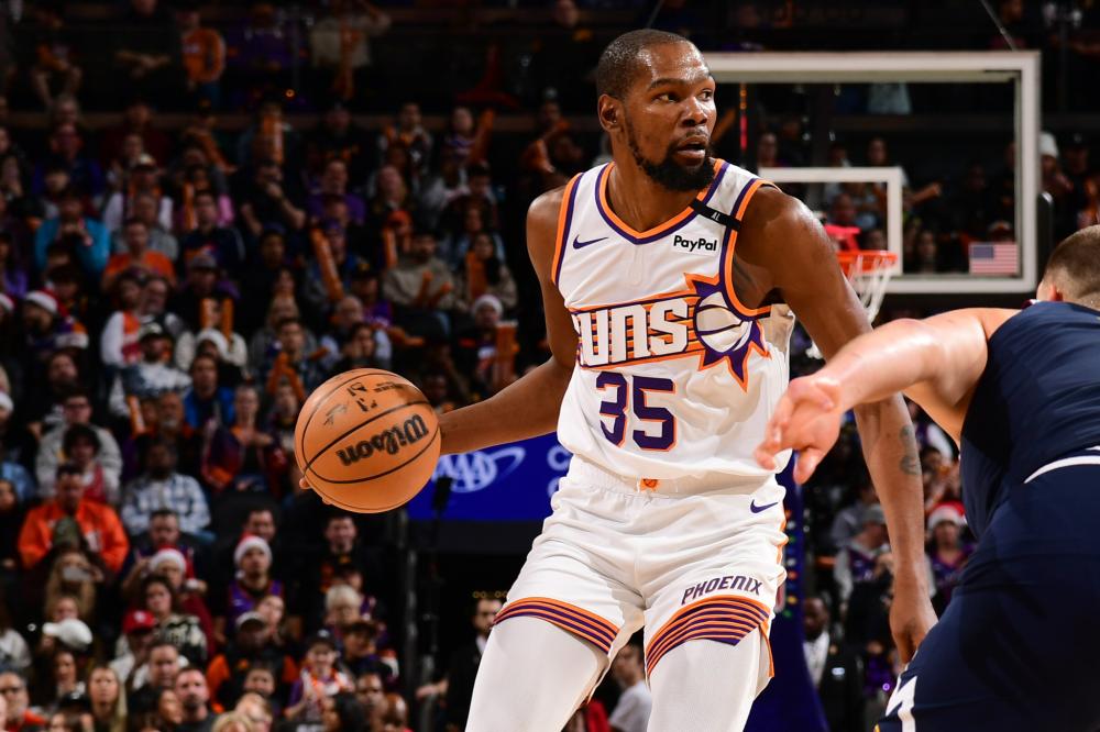 队曾主动签 队曾主动签