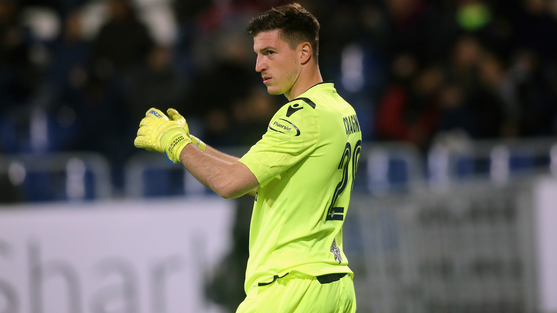 引擎上的指 引擎上的指